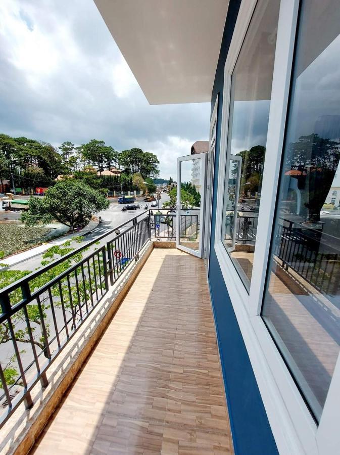 Sen Viet Hotel Dalat Exterior photo